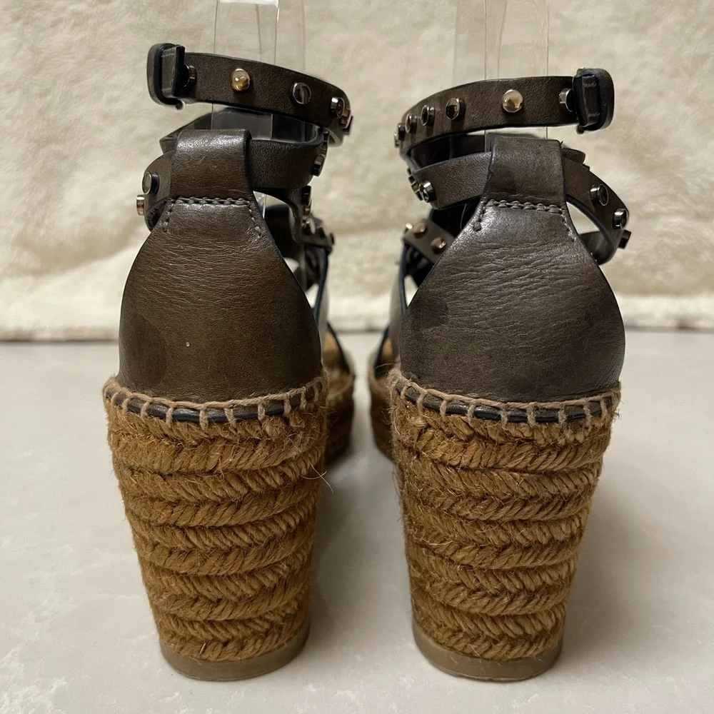 GUC Jimmy Choo Raffia Calfskin Stud Danica 80mm Wedge Sandals. Size 37 1/2